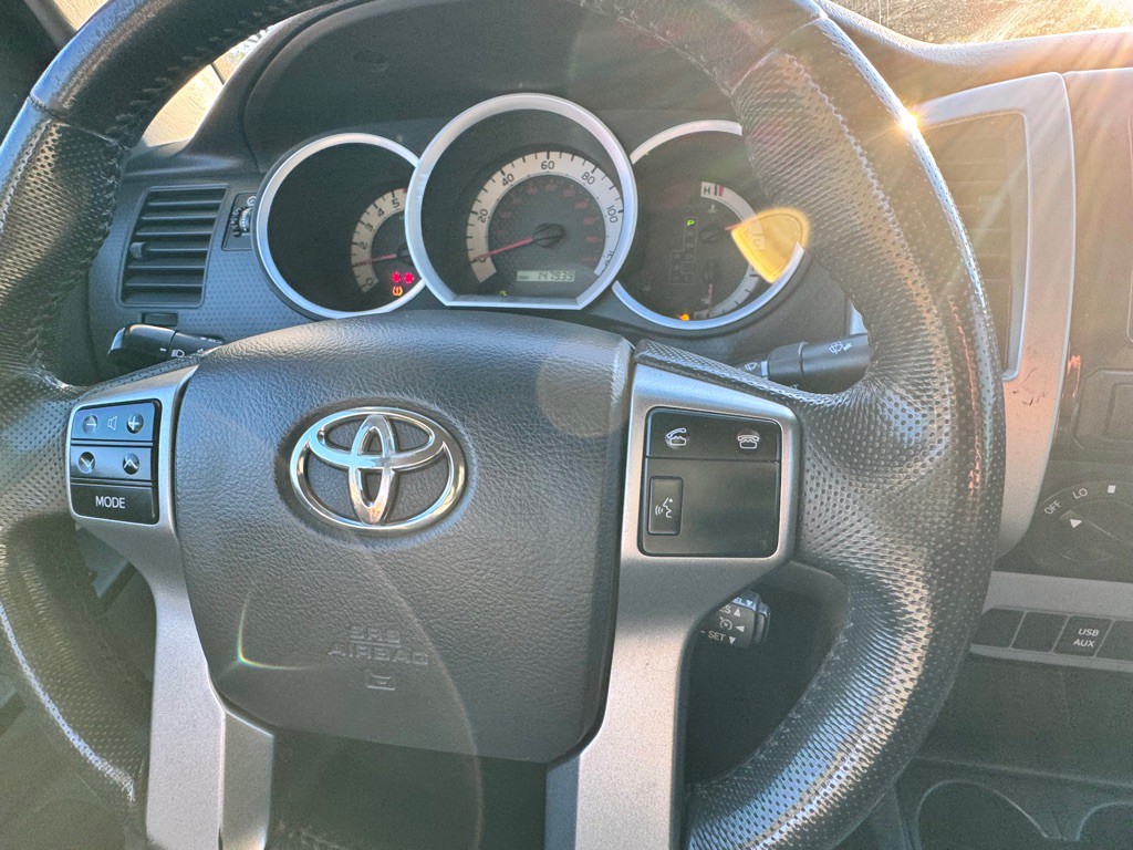 2012 Toyota Tacoma Image 22