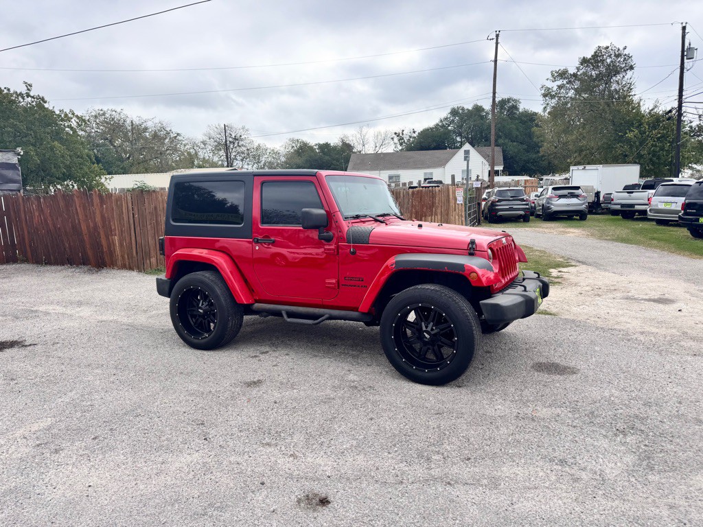 2013 Jeep Wrangler Image 3