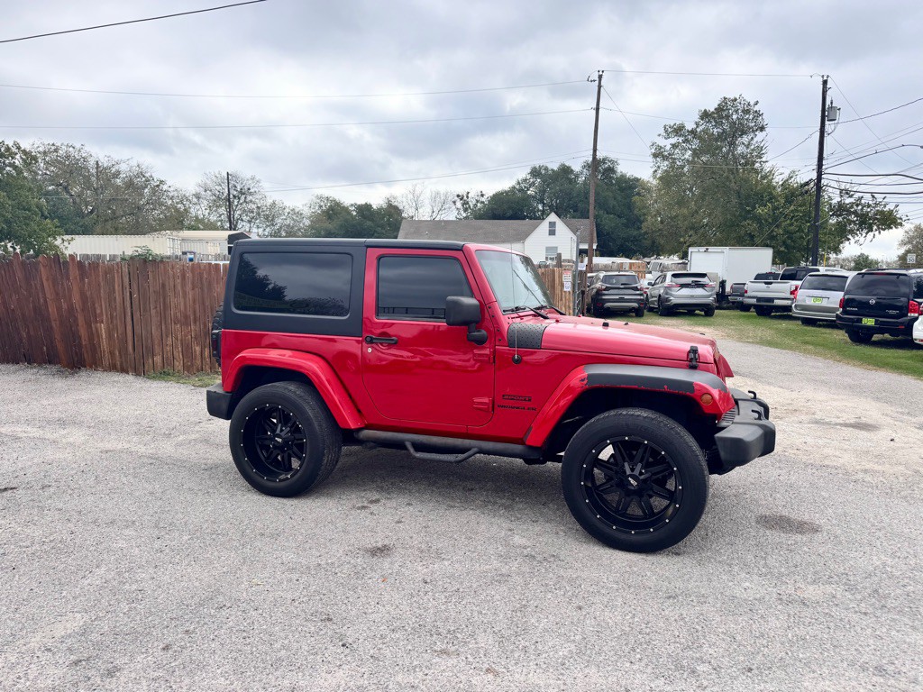 2013 Jeep Wrangler Image 5