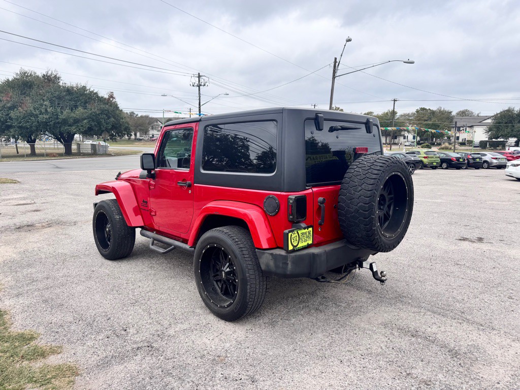 2013 Jeep Wrangler Image 9