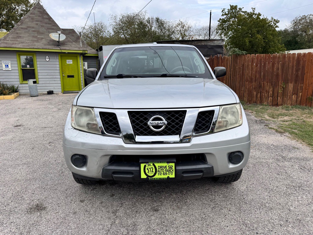 2016 Nissan Frontier Image 9