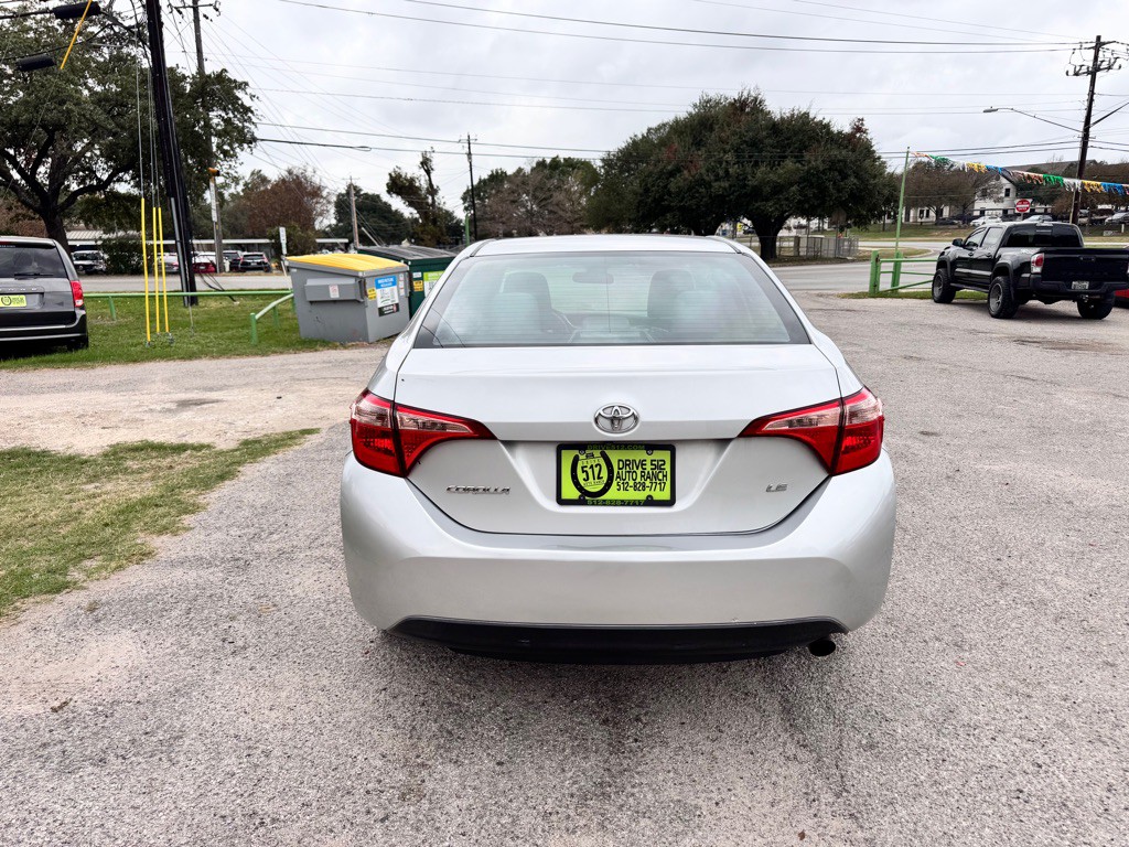 2017 Toyota Corolla Image 6