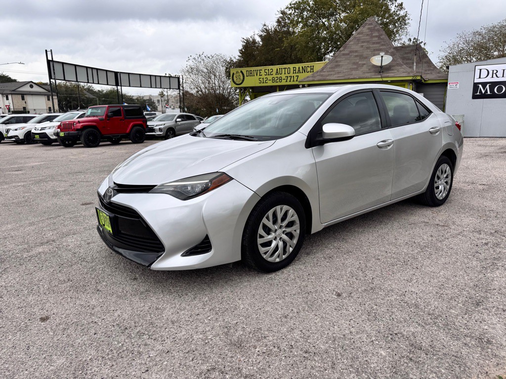 2017 Toyota Corolla Image 9