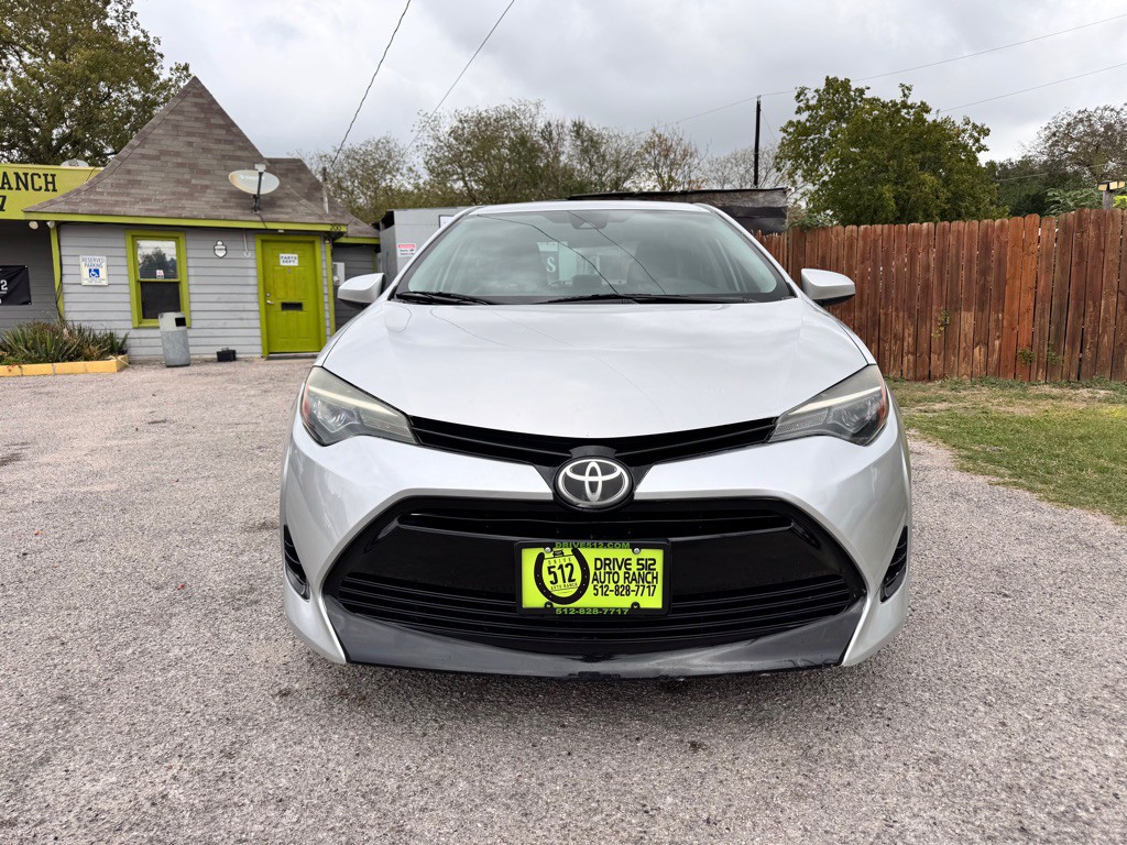 2017 Toyota Corolla Image 10