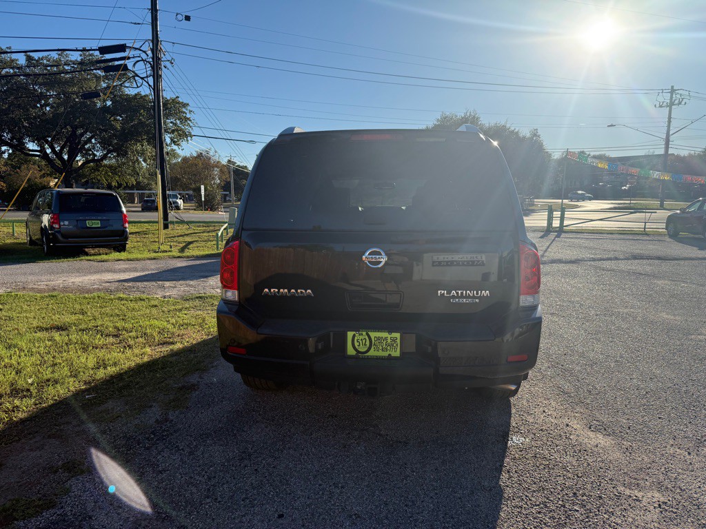 2015 Nissan Armada Image 4