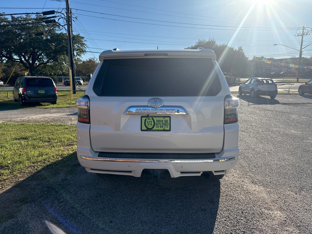 2019 Toyota 4Runner Image 4