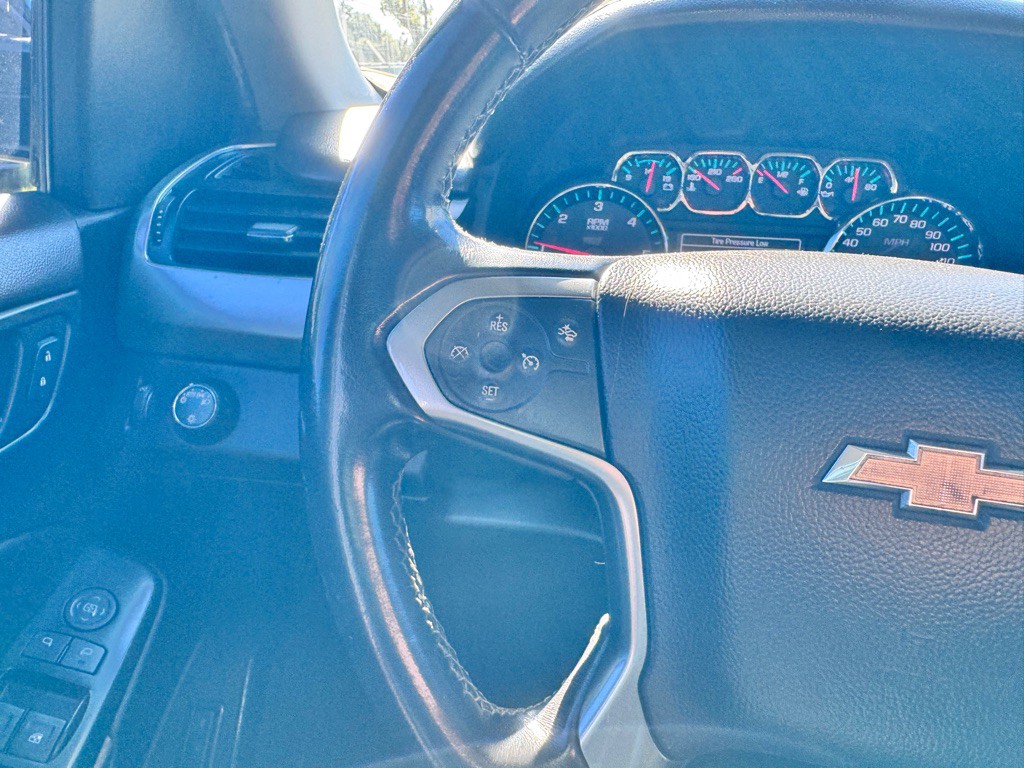 2019 Chevrolet Suburban Image 23