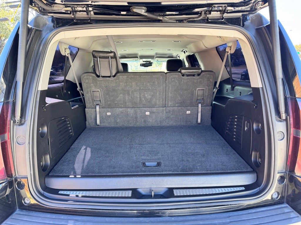 2019 Chevrolet Suburban Image 31