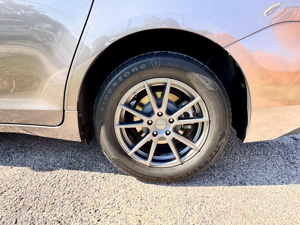 2014 Toyota Sienna Image 31