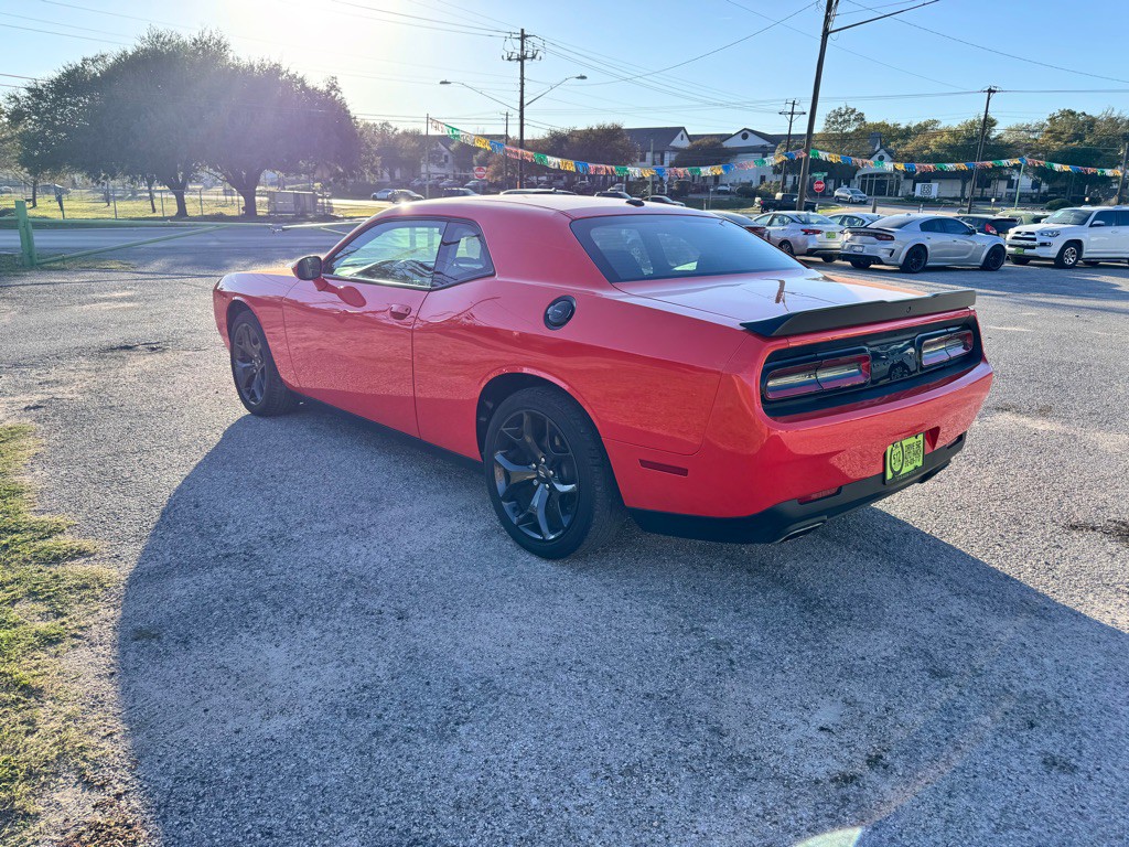 2020 Dodge Challenger Image 6