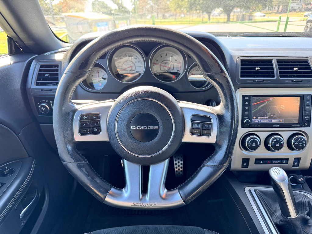 2012 Dodge Challenger Image 18