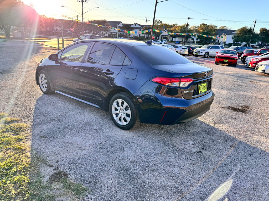 2023 Toyota Corolla Image 7