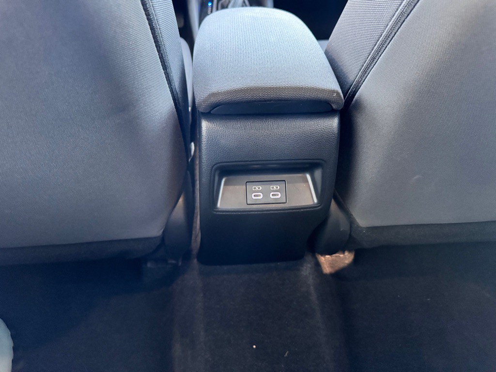 2023 Toyota Corolla Image 19