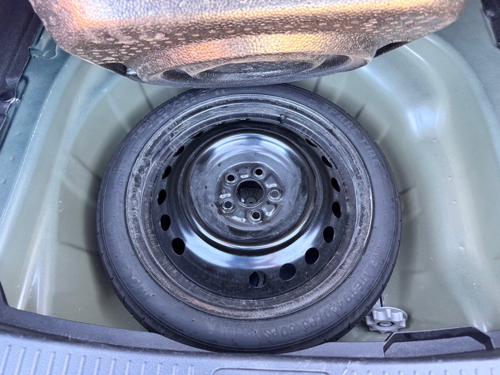 2023 Toyota Corolla Image 32