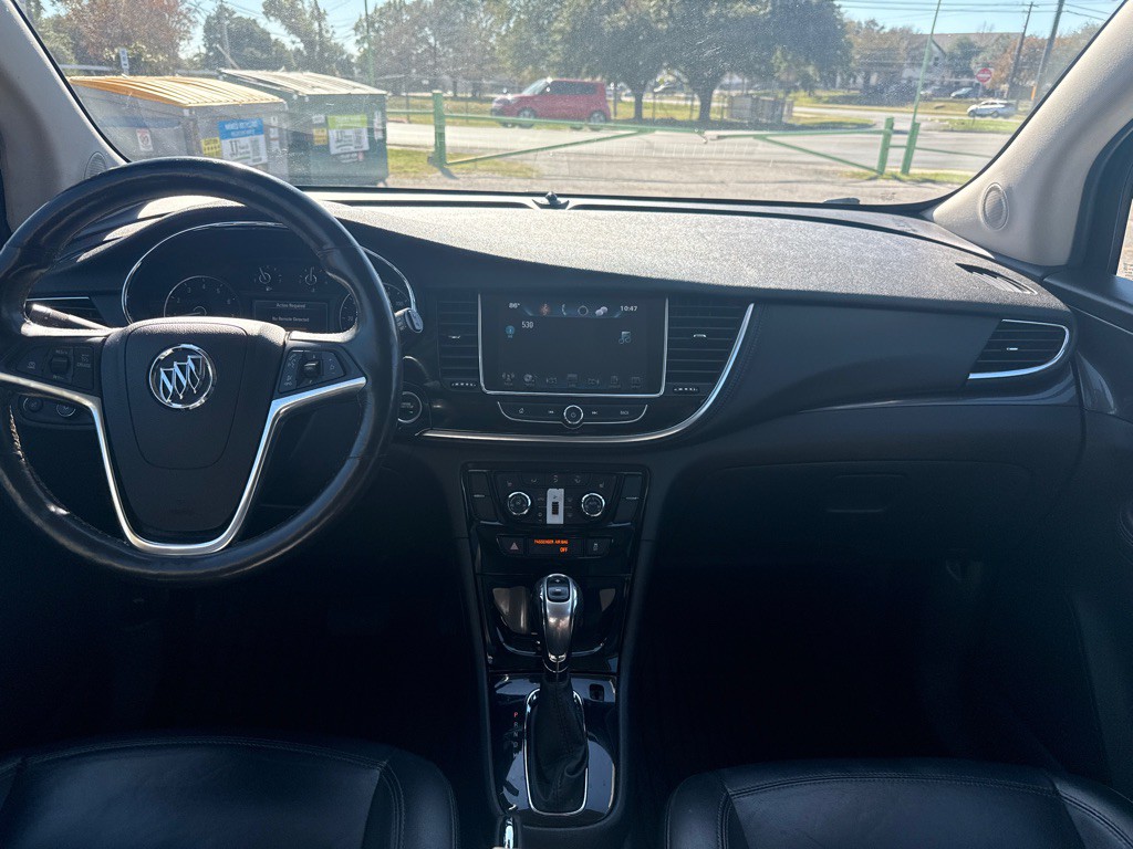 2017 Buick Enclave Image 16