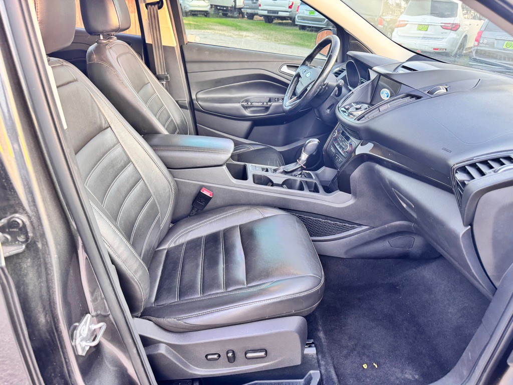 2017 Ford Escape Image 17