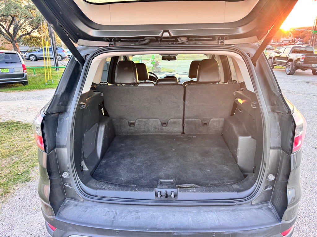 2017 Ford Escape Image 19