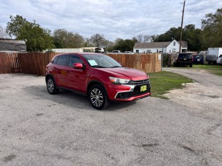 Image for 2018 Mitsubishi Outlander Le...low Miles! ID: 7000006