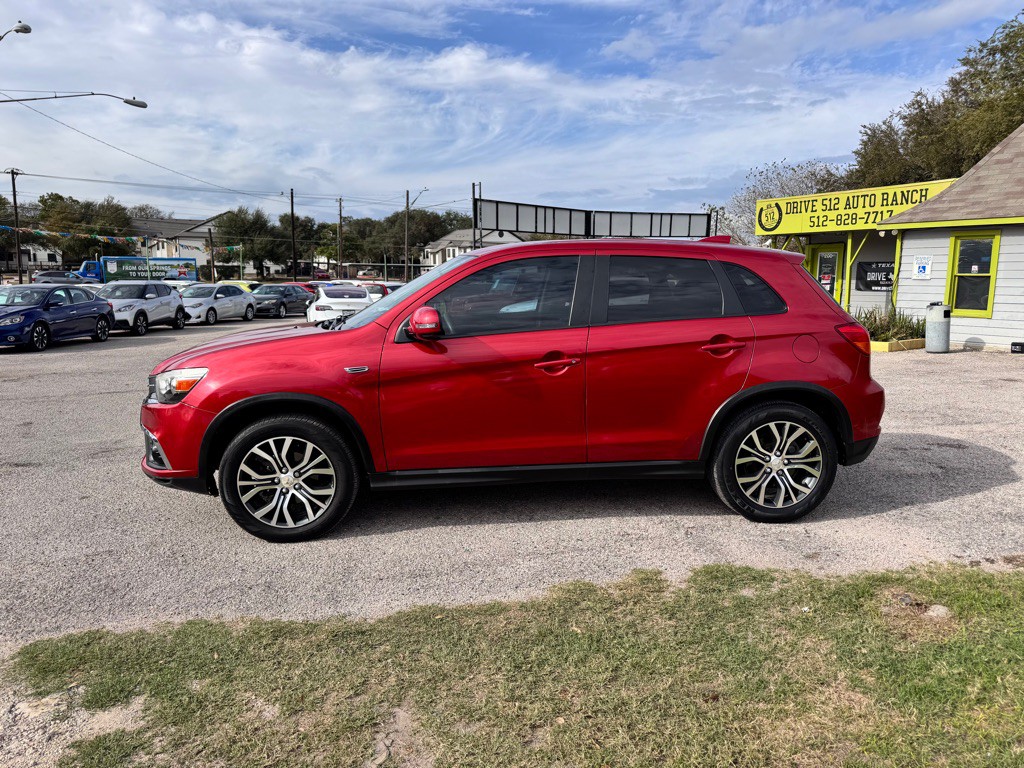 2018 Mitsubishi Outlander Image 7