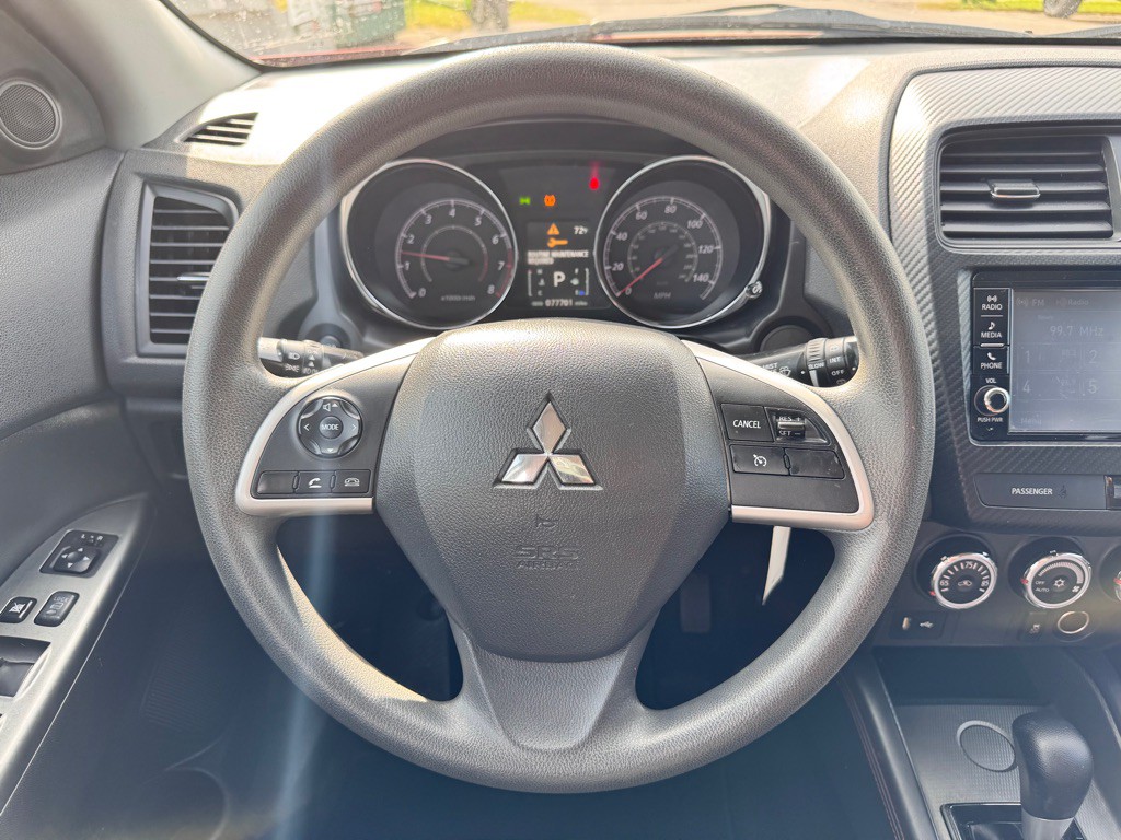 2018 Mitsubishi Outlander Image 19