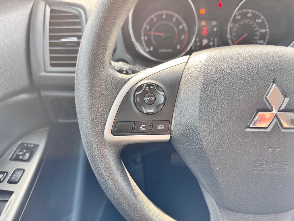 2018 Mitsubishi Outlander Image 20