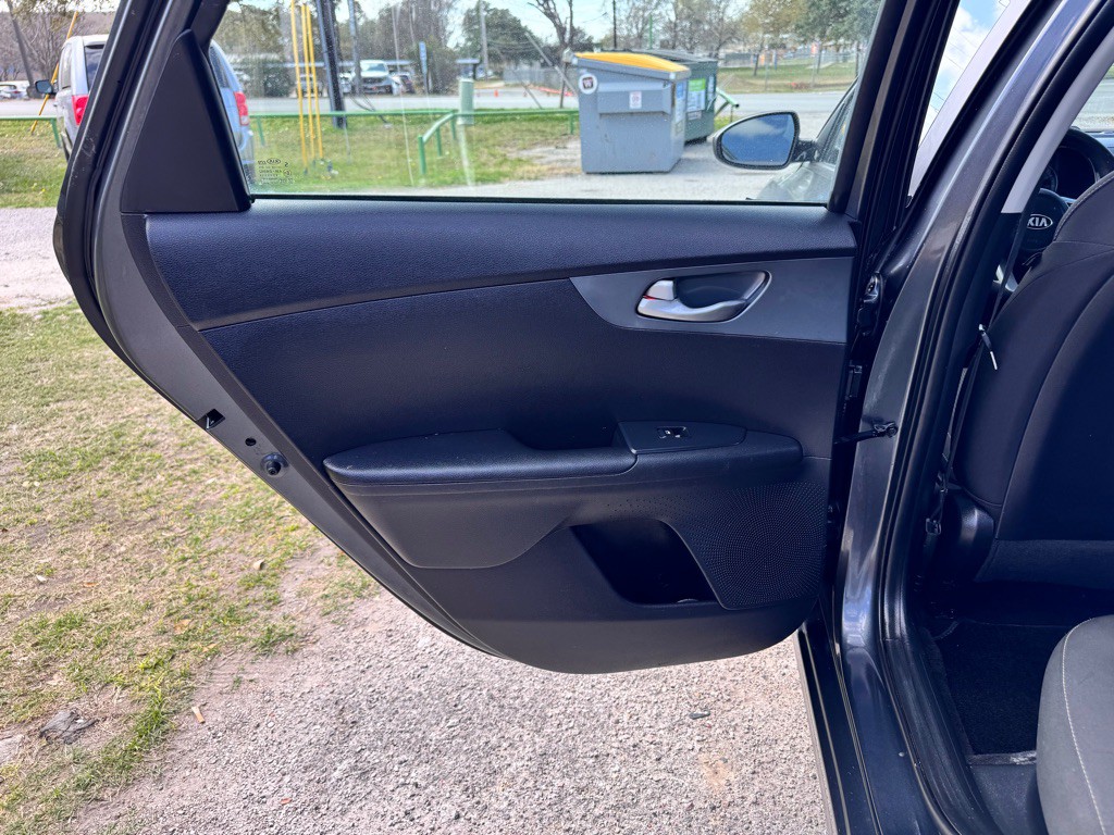 2021 Kia Forte Image 12