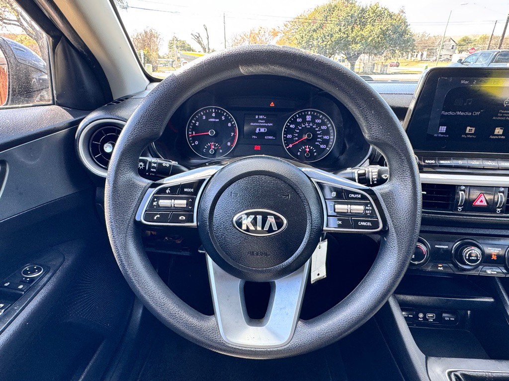 2021 Kia Forte Image 21