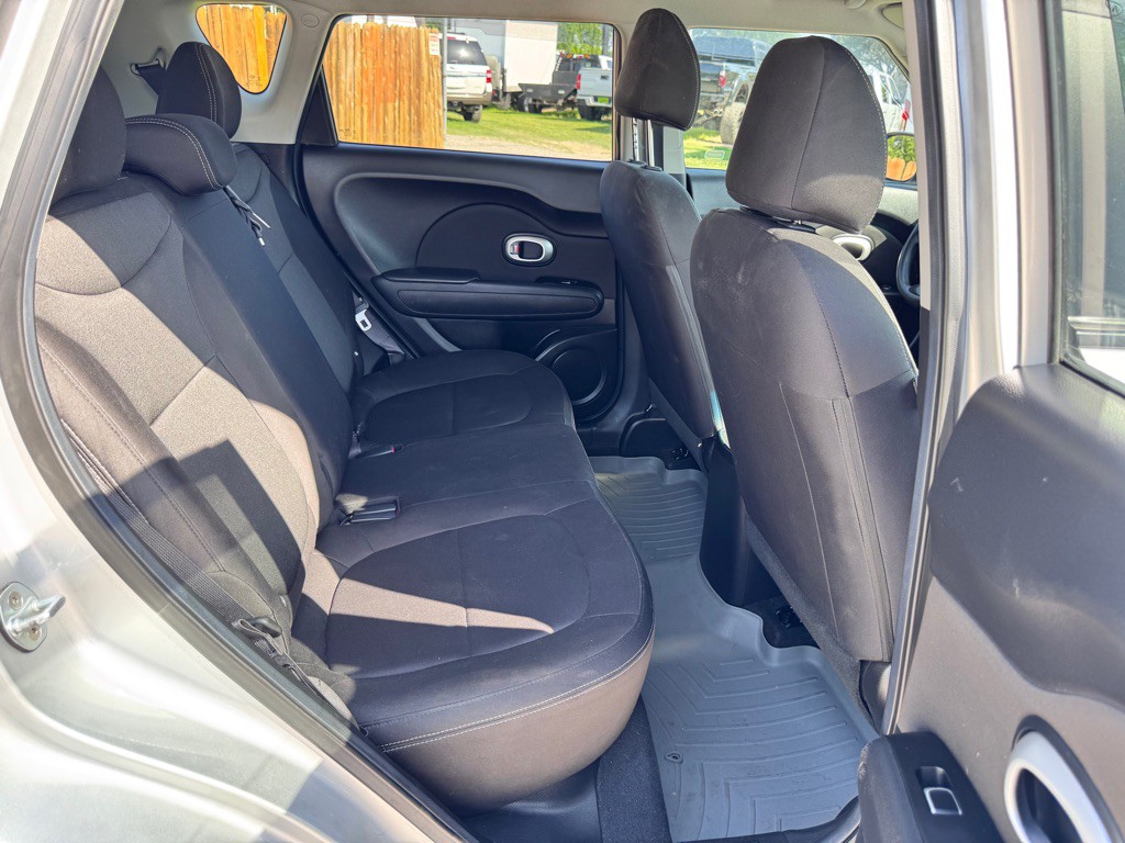 2017 Kia Soul Image 15