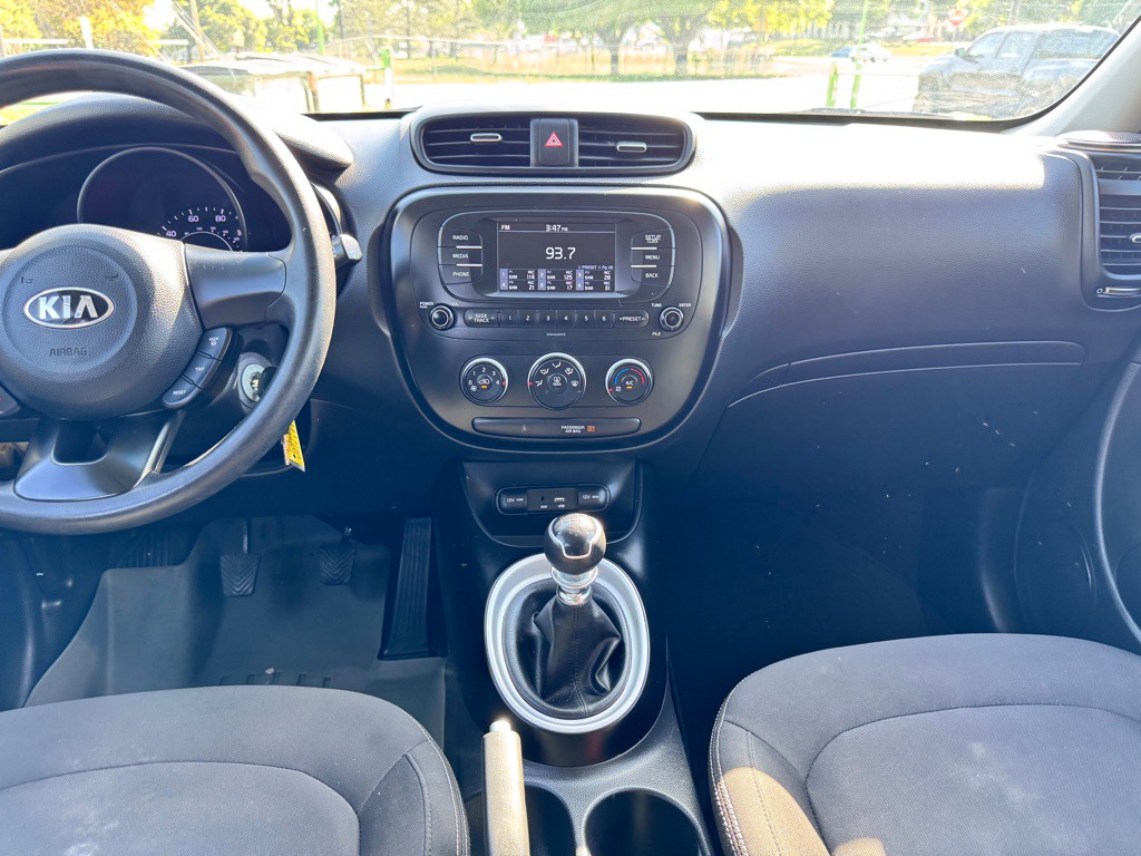 2017 Kia Soul Image 24