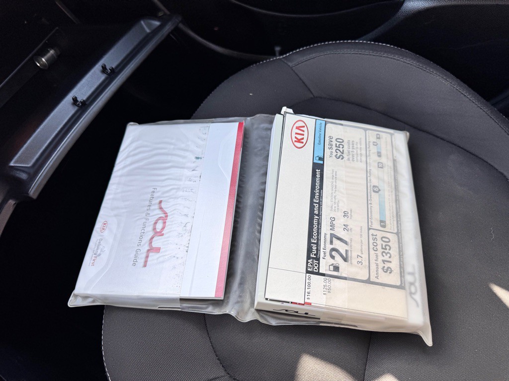 2017 Kia Soul Image 25