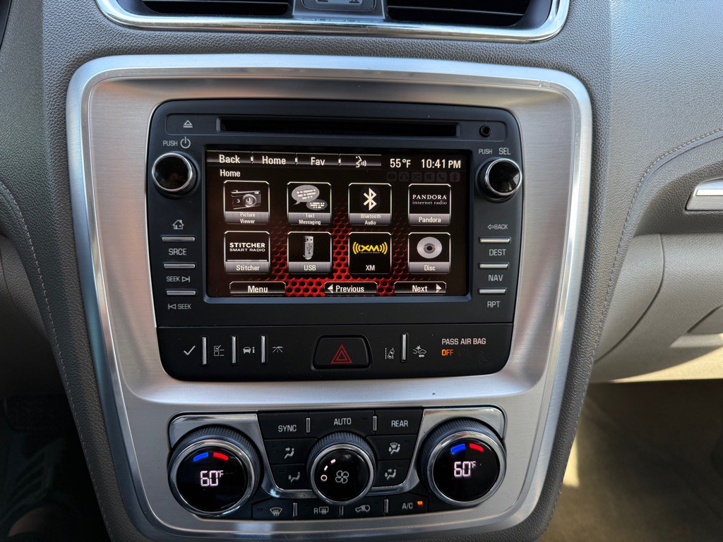 2017 GMC Acadia Image 21