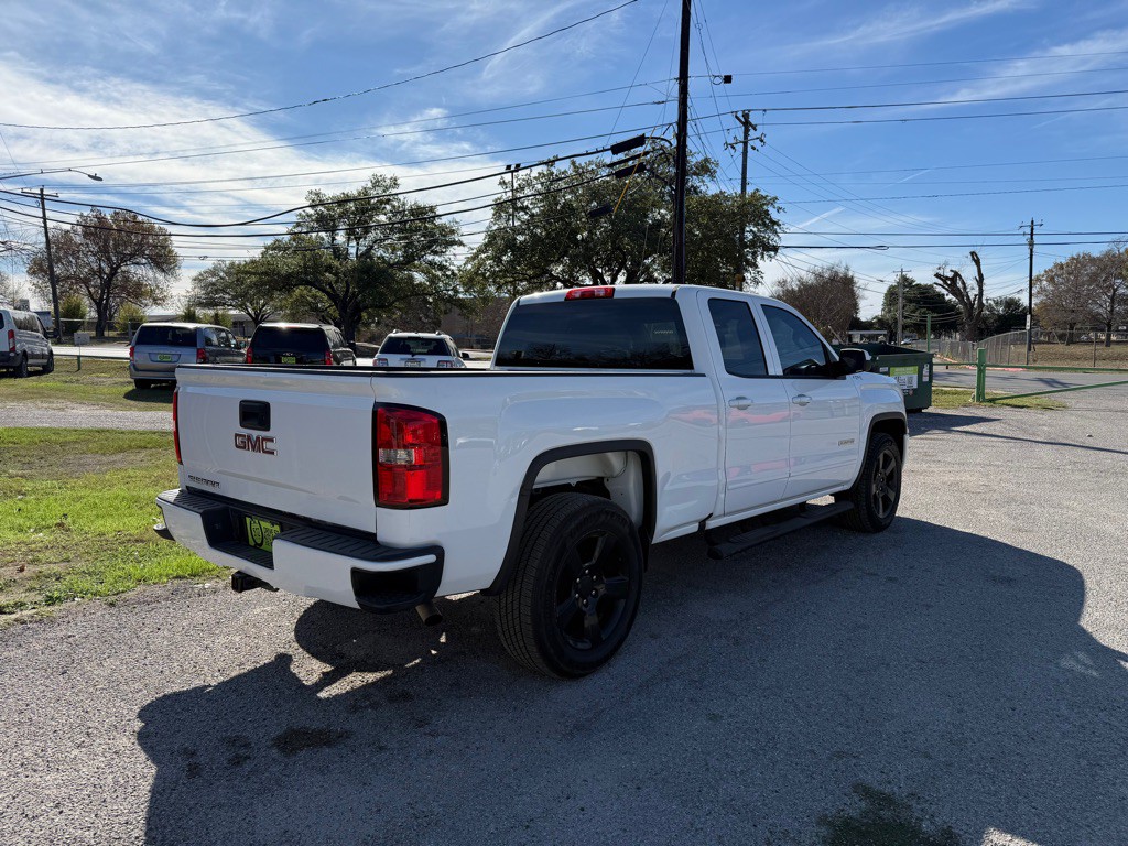 2017 GMC Sierra Image 3