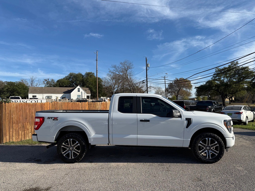 2023 Ford F-150 Image 2