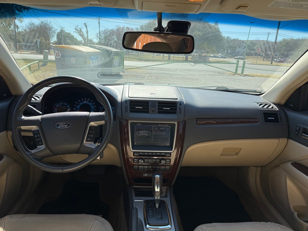 2012 Ford Fusion Image 11