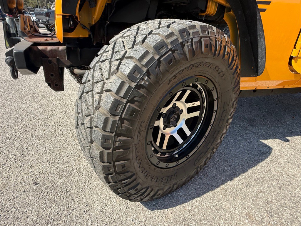 2012 Jeep Wrangler Image 9
