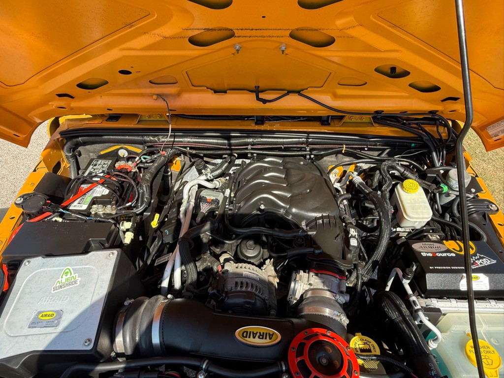 2012 Jeep Wrangler Image 21