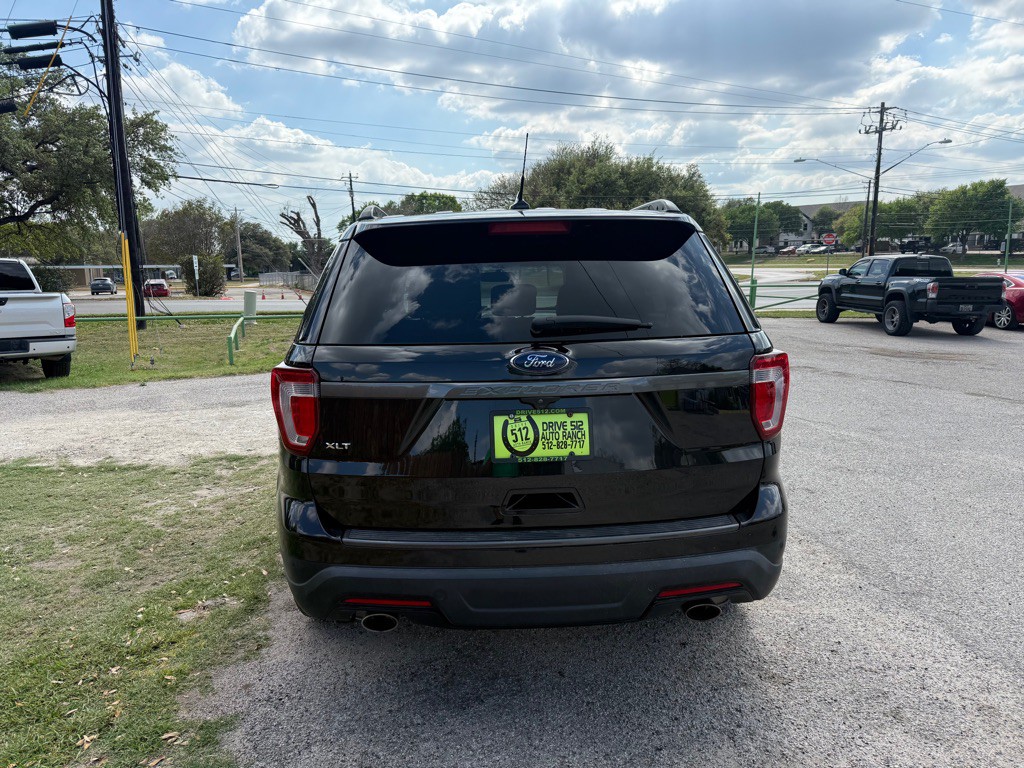 2019 Ford Explorer Image 4