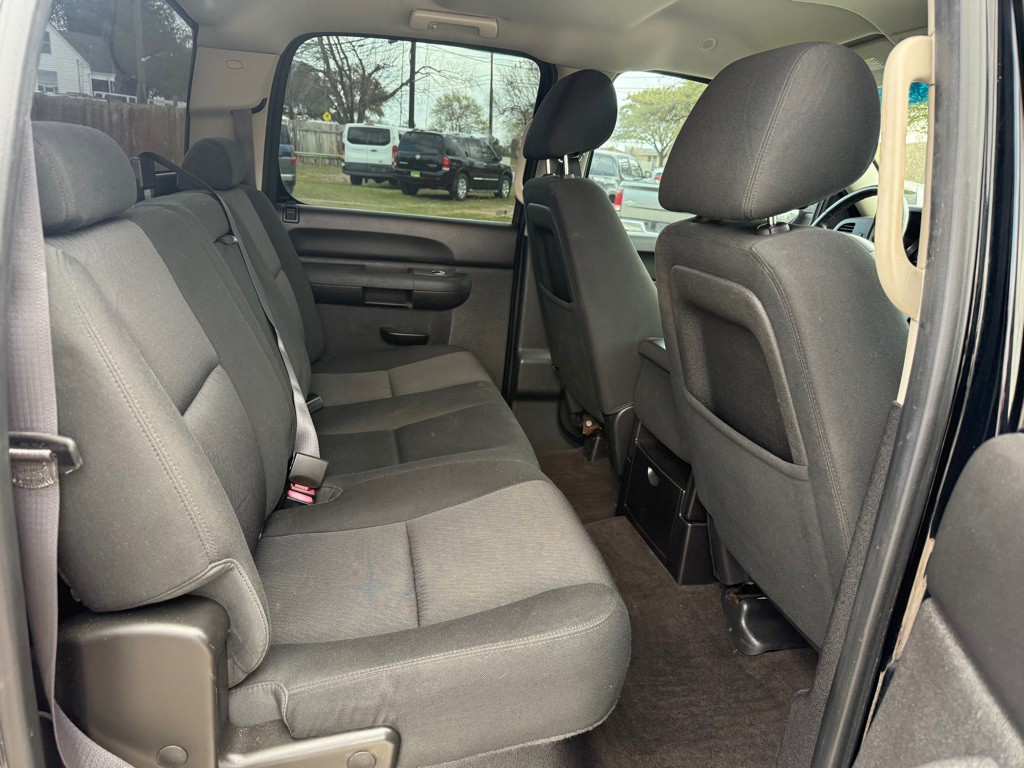 2013 Chevrolet Silverado 1500 Image 17