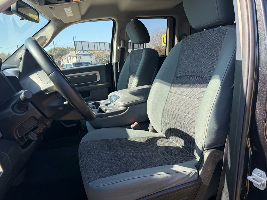 2016 RAM 1500 Image 10