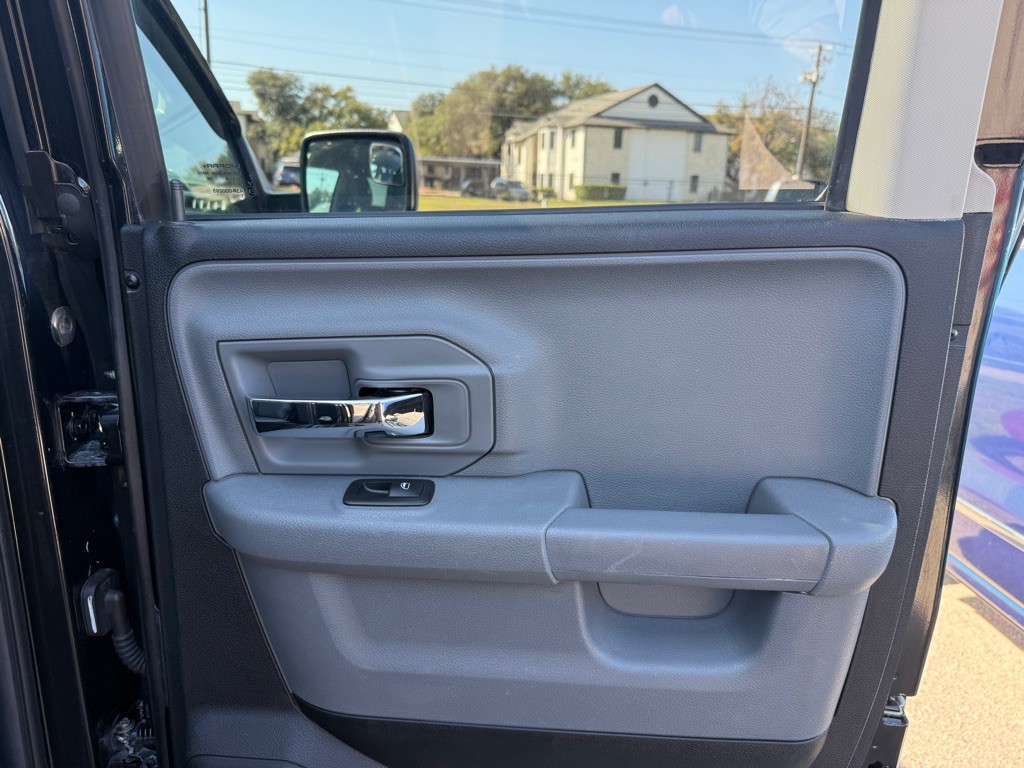 2016 RAM 1500 Image 13