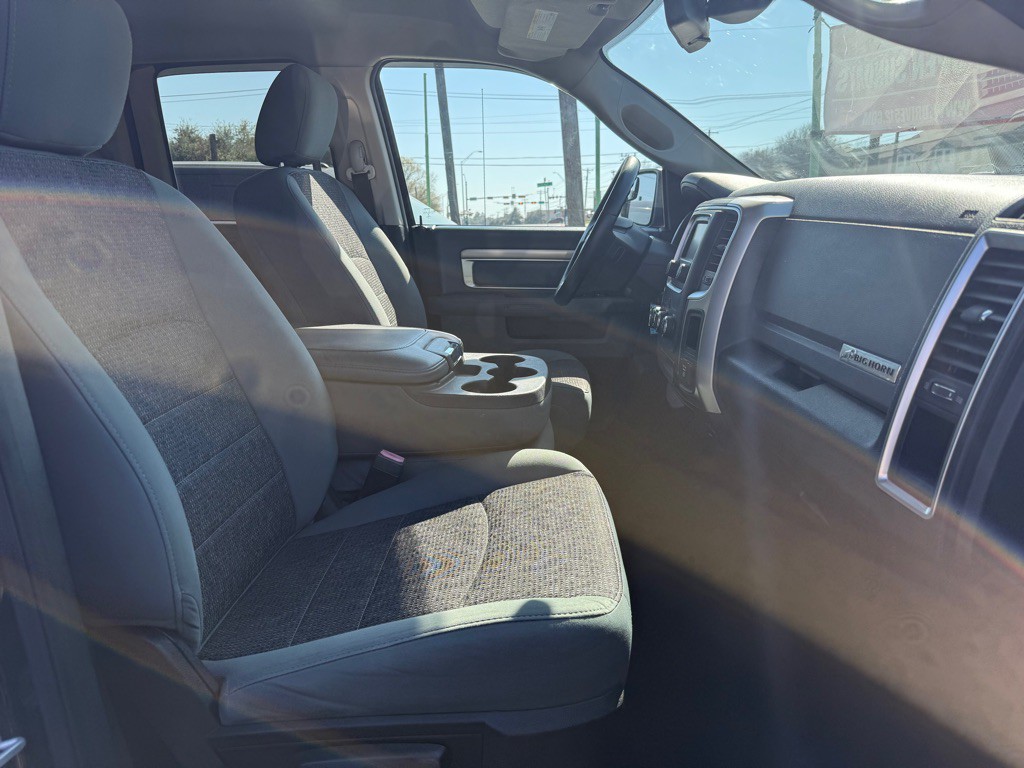 2016 RAM 1500 Image 16