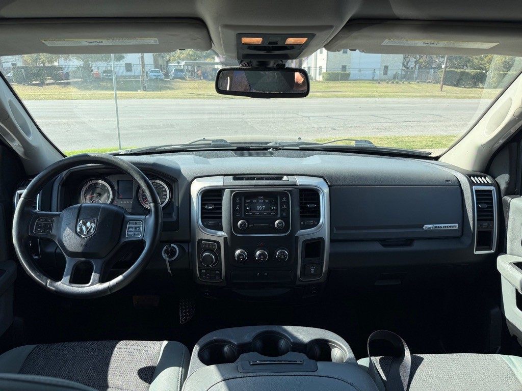 2016 RAM 1500 Image 17