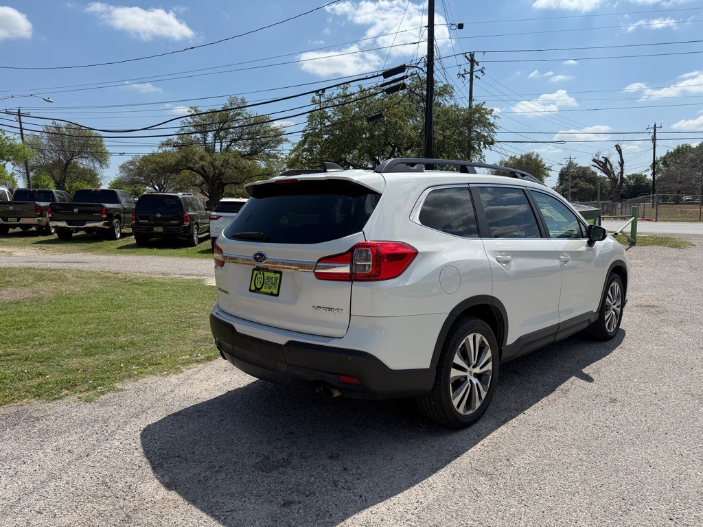2020 Subaru Ascent Image 3