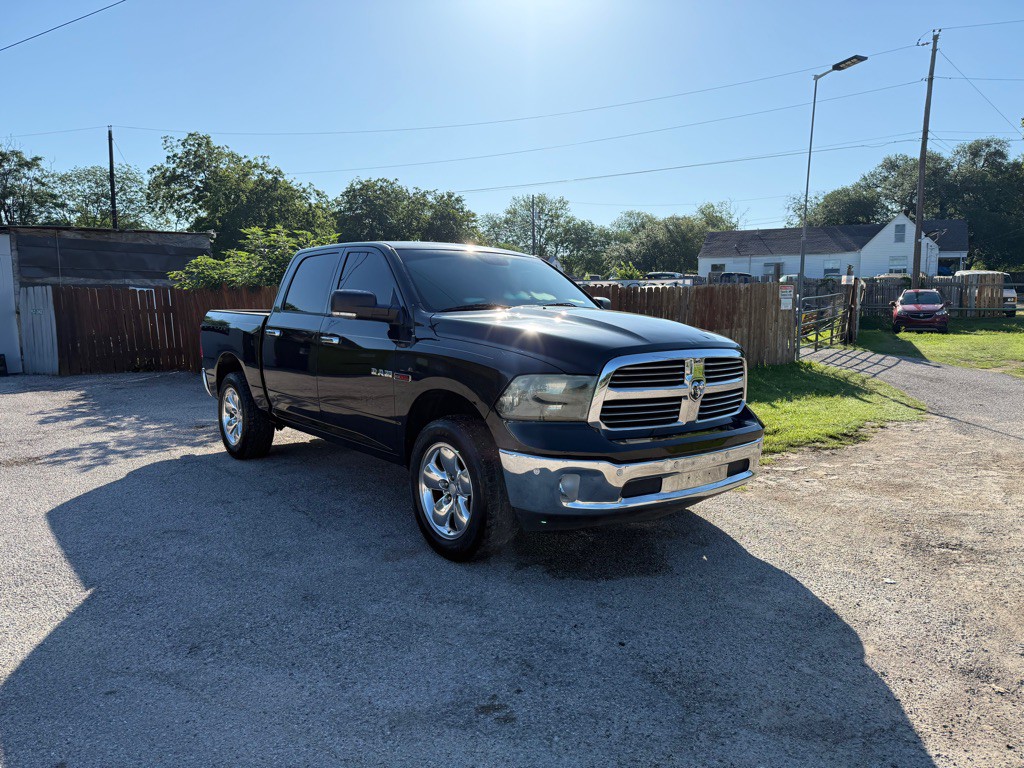 2016 RAM 1500 Image 1