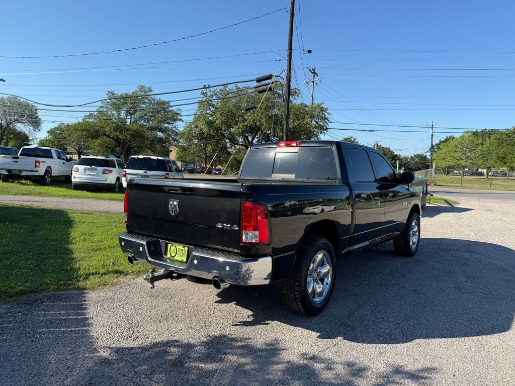 2016 RAM 1500 Image 3