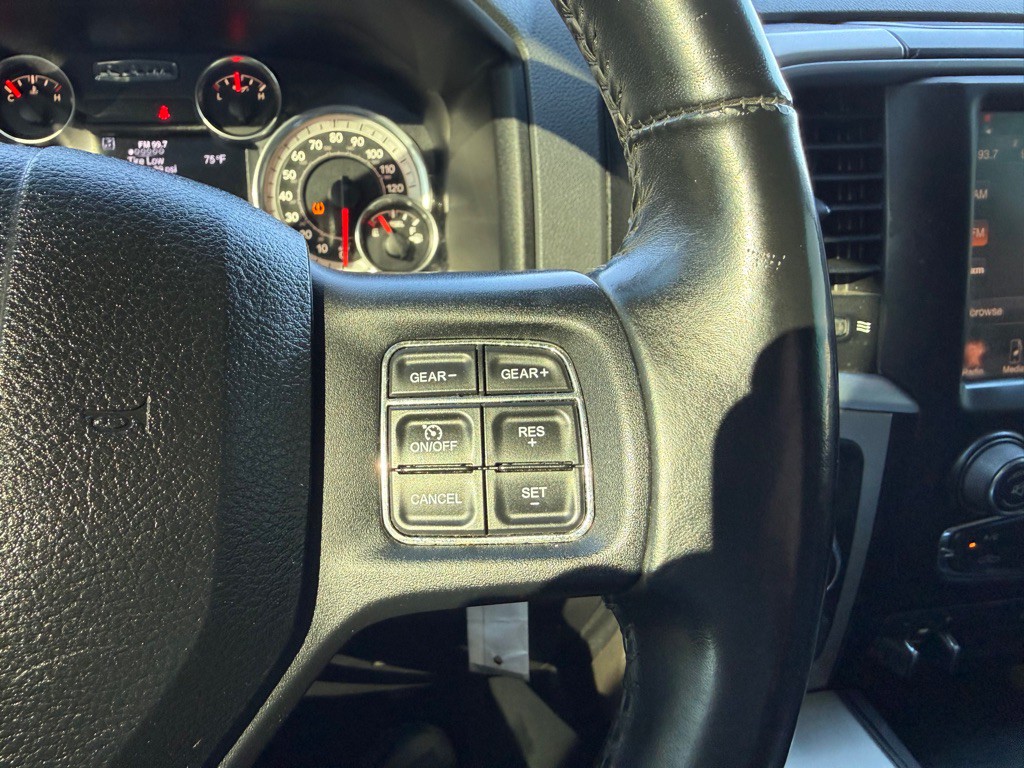 2016 RAM 1500 Image 11
