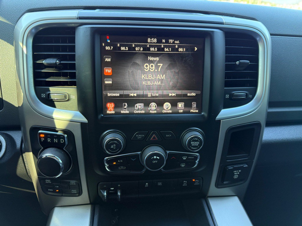 2016 RAM 1500 Image 21