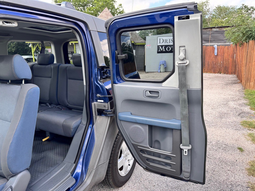 2003 Honda Element Image 13
