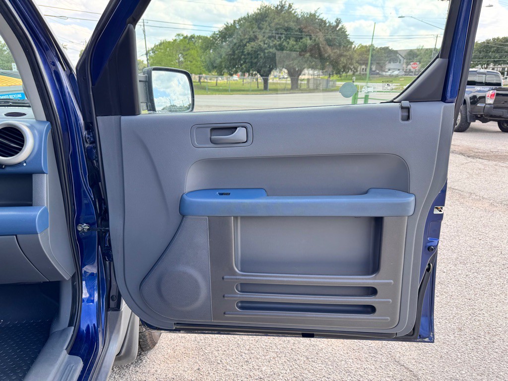 2003 Honda Element Image 15