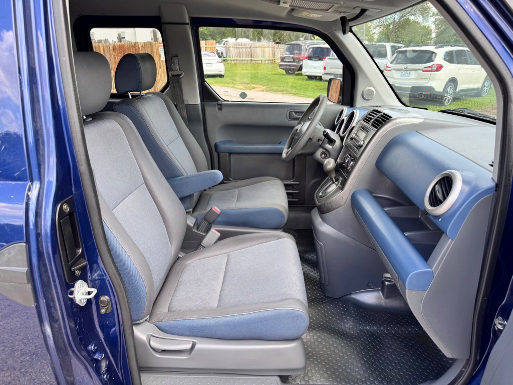 2003 Honda Element Image 16